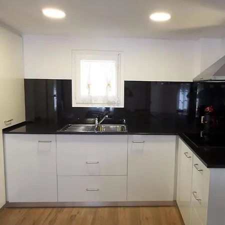 4llars Chalet